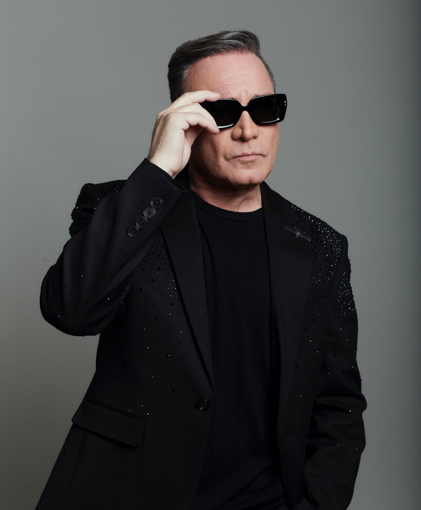 Sir Luis Black by Luis Jara