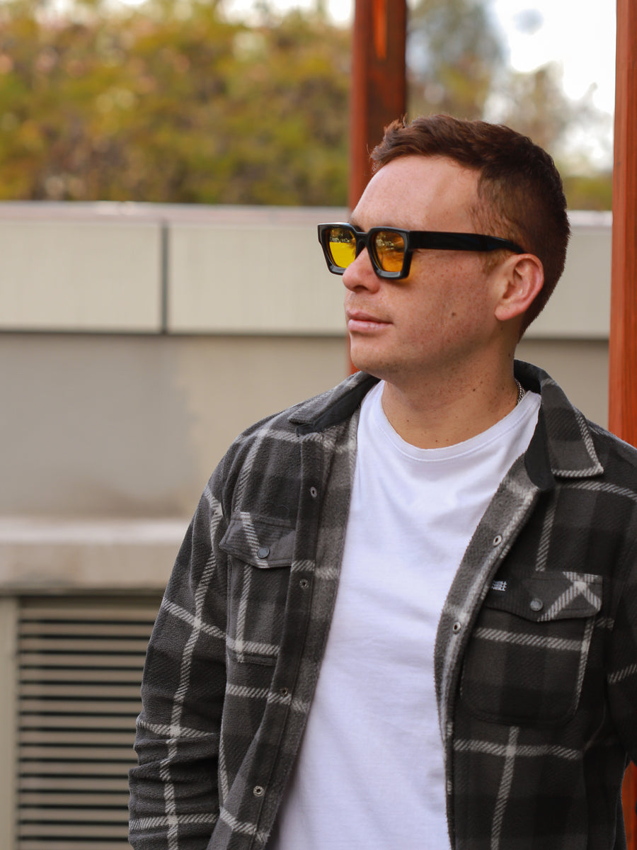 Micenas Black and Yellow