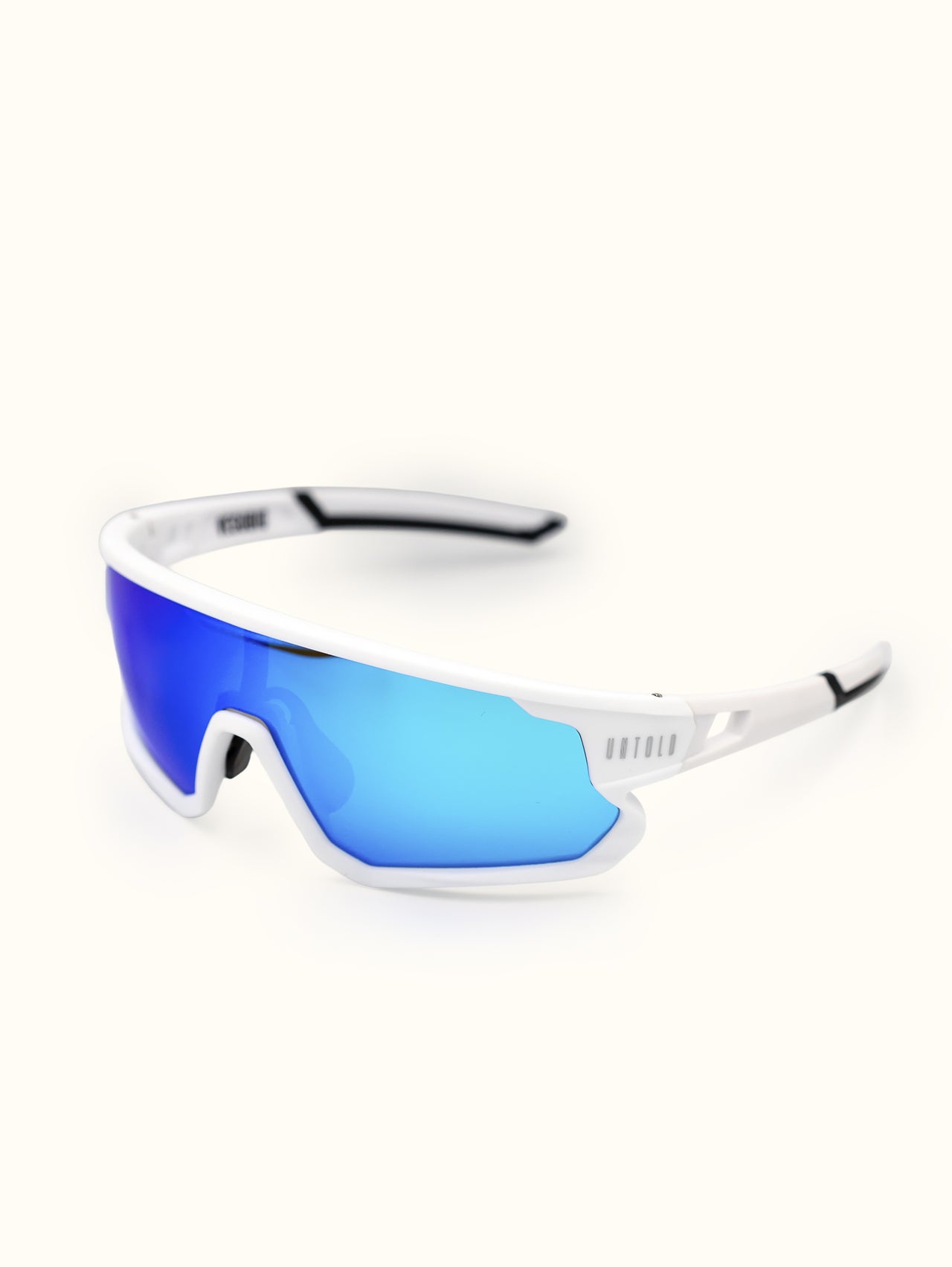 Vesubio White Ice Blue