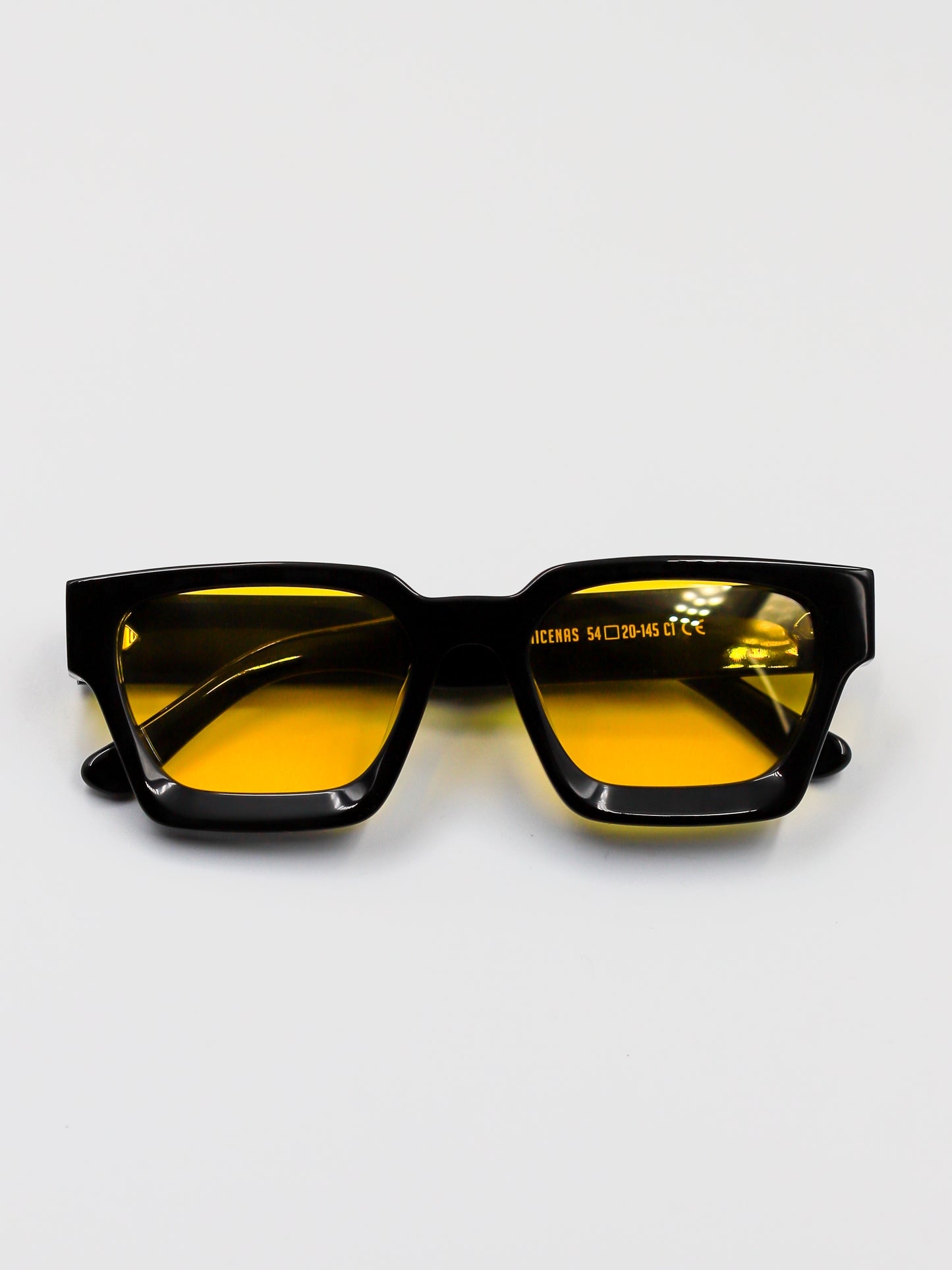 Micenas Black and Yellow