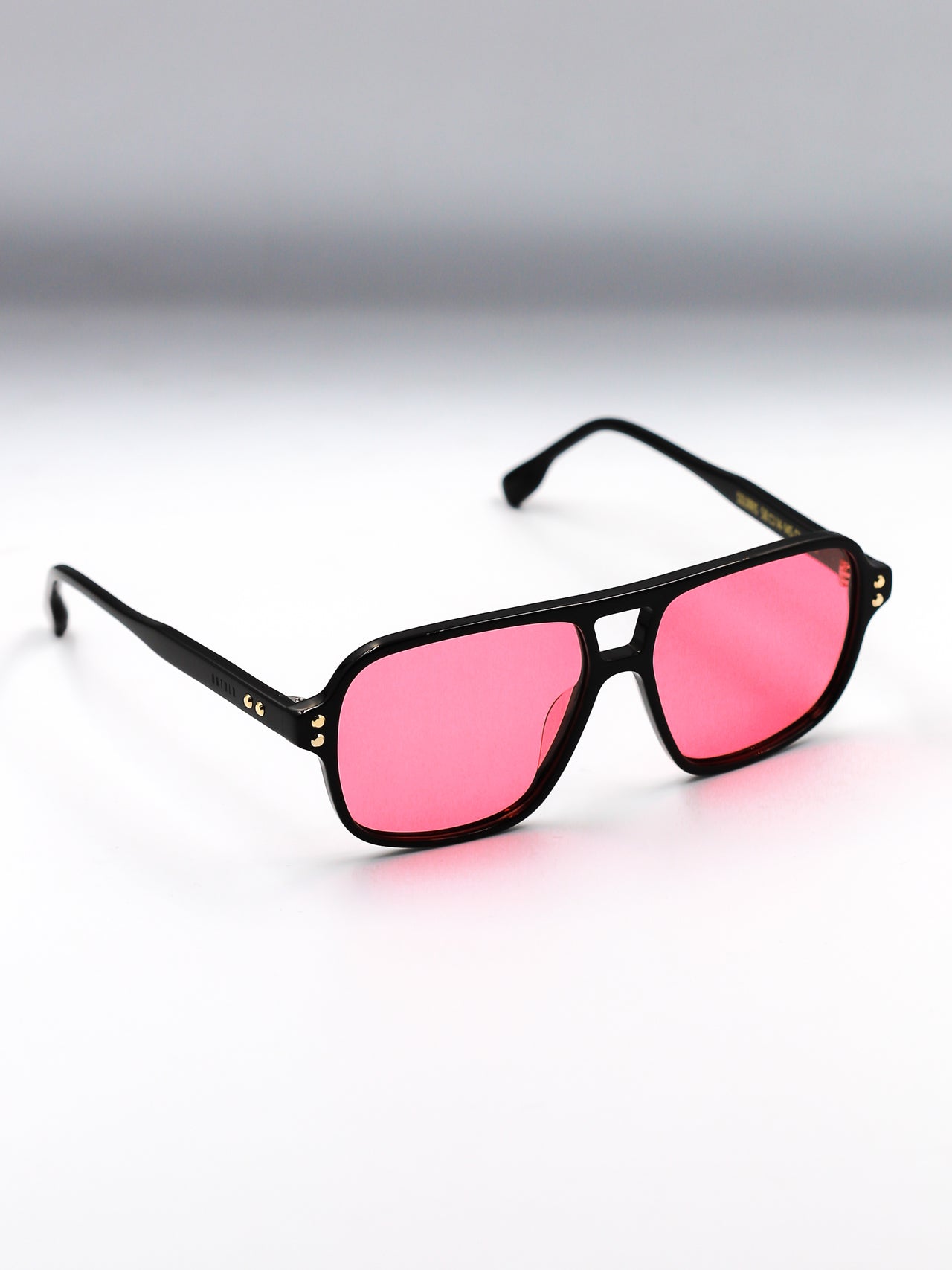 Solaris Pink