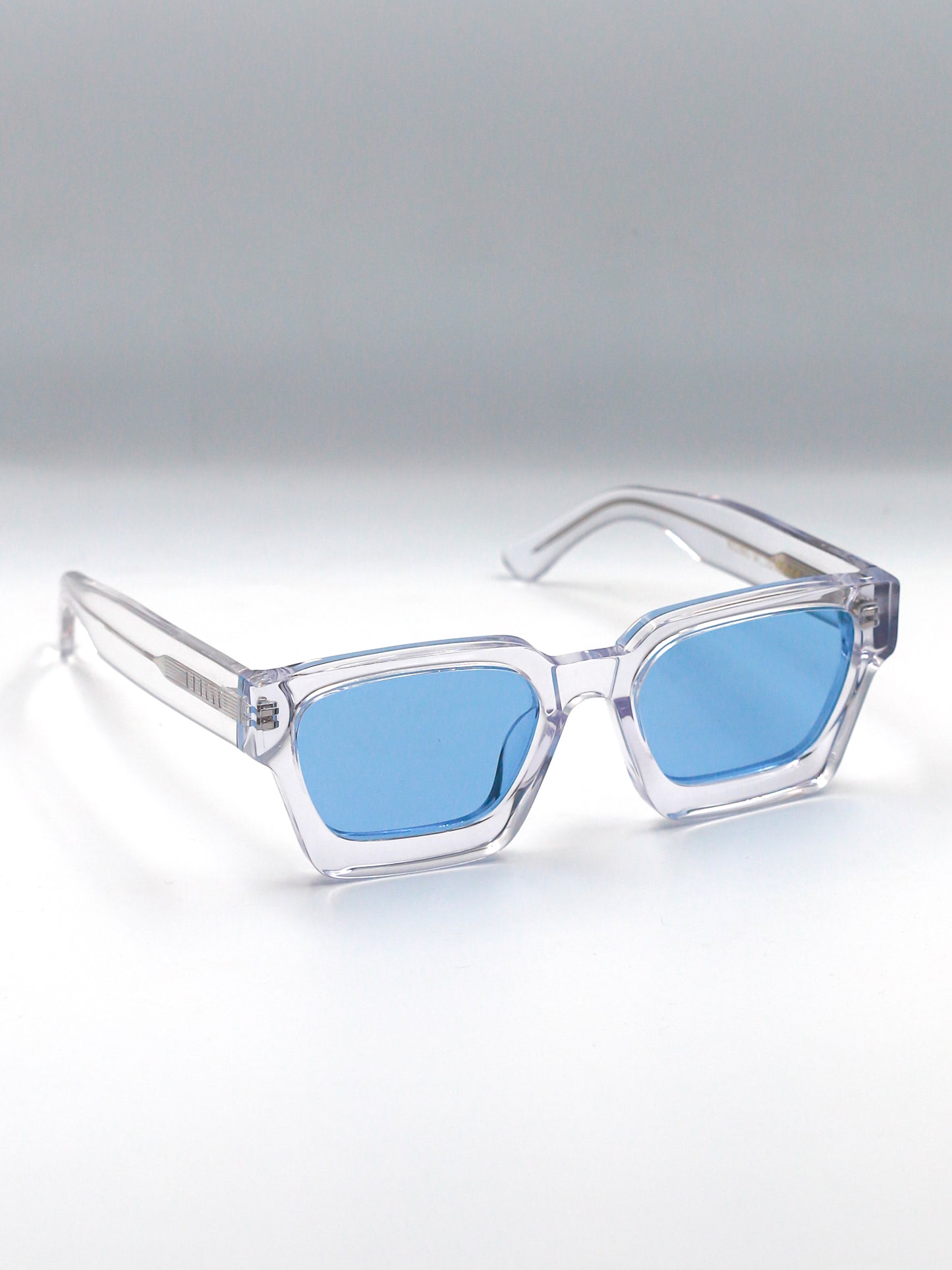 Micenas Clear and Blue