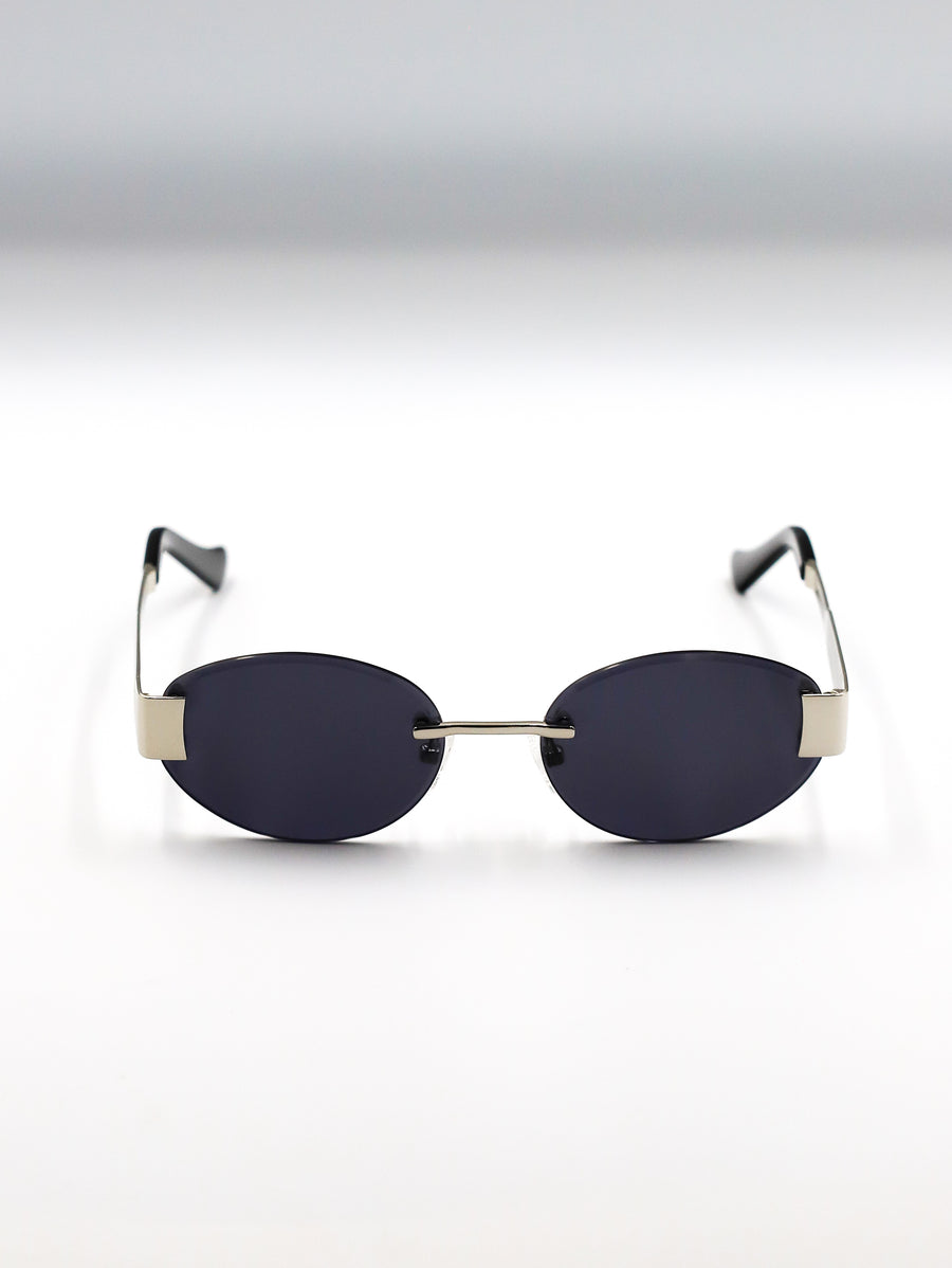 Beauty Night Silver by Luis Jara