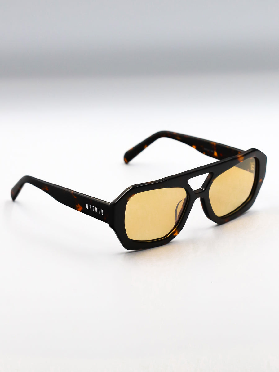 Stone Tigris / Yellow by Luis Jara