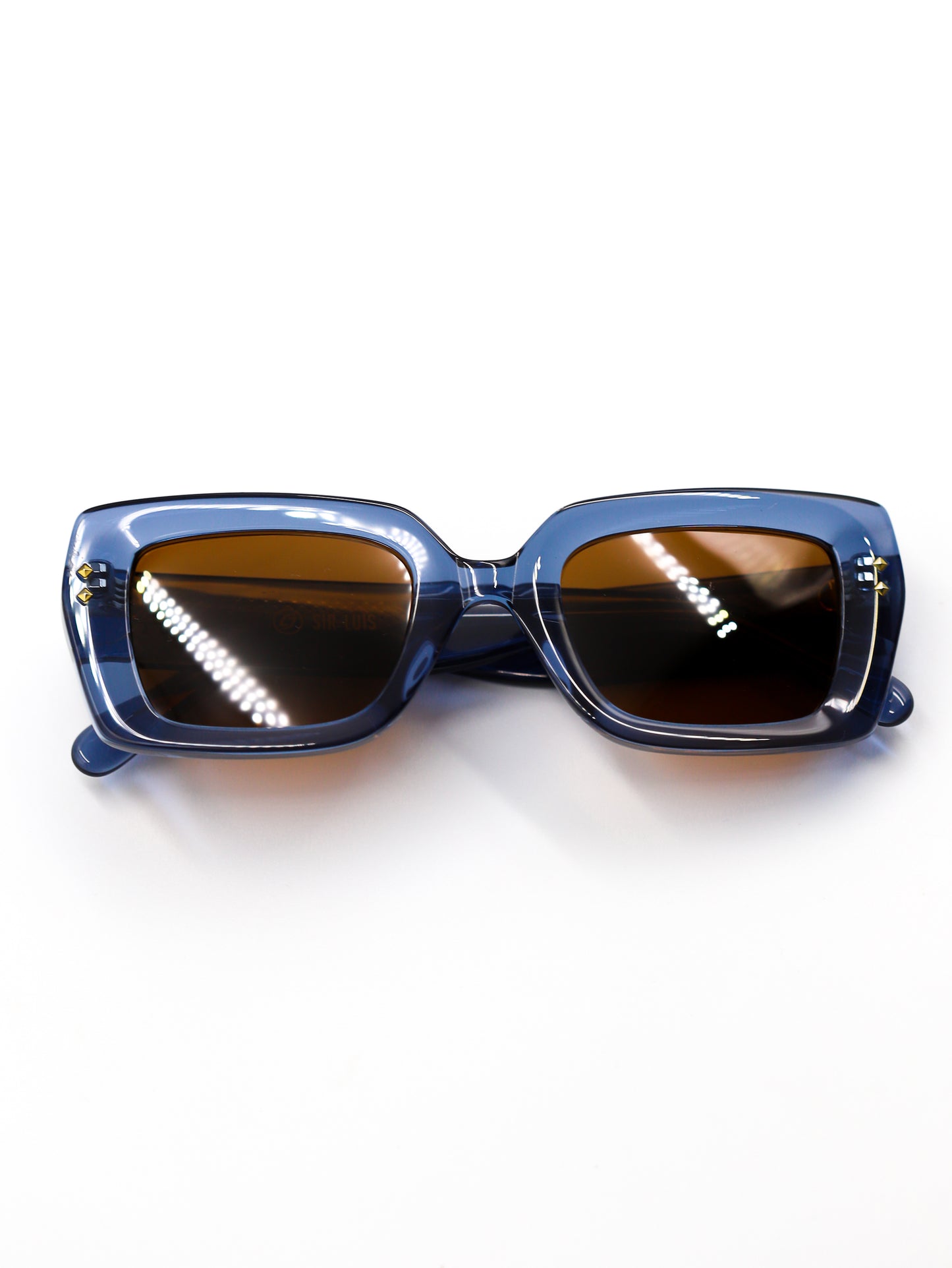 Sir Luis Blue by Luis Jara