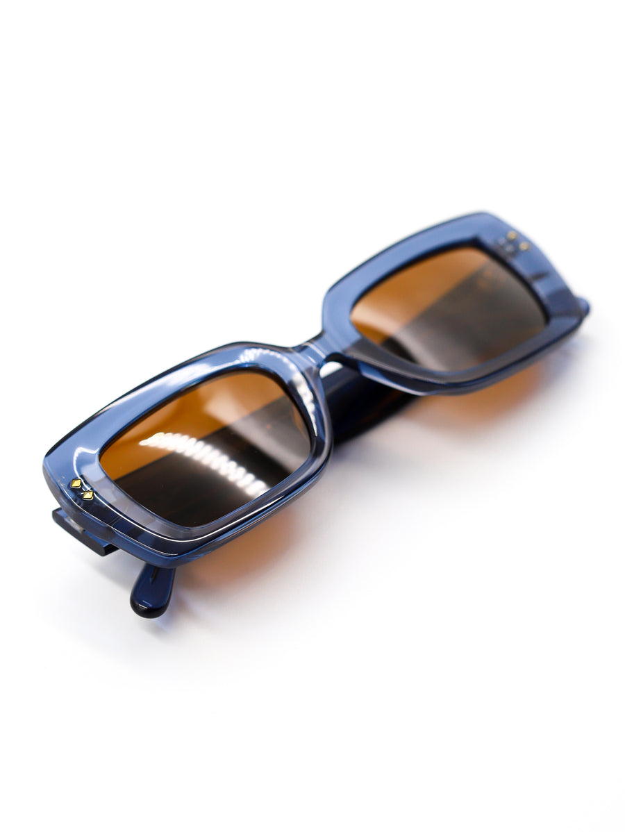 Sir Luis Blue by Luis Jara