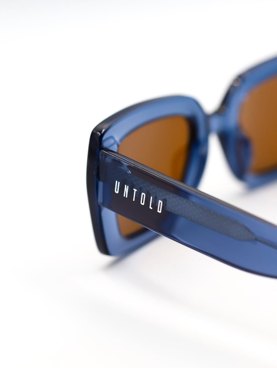 Sir Luis Blue by Luis Jara