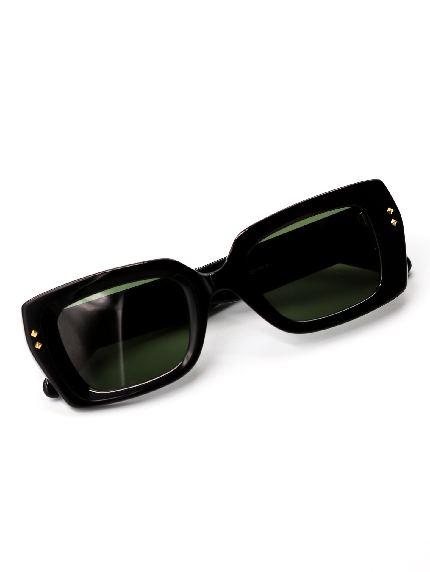 Sir Luis Black by Luis Jara