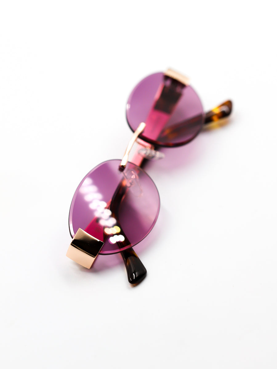 Beauty Night Rose Gold / Pink by Luis Jara