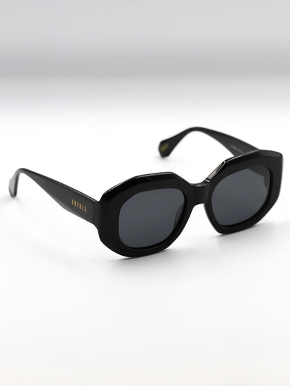Black sunglasses with a blurred background