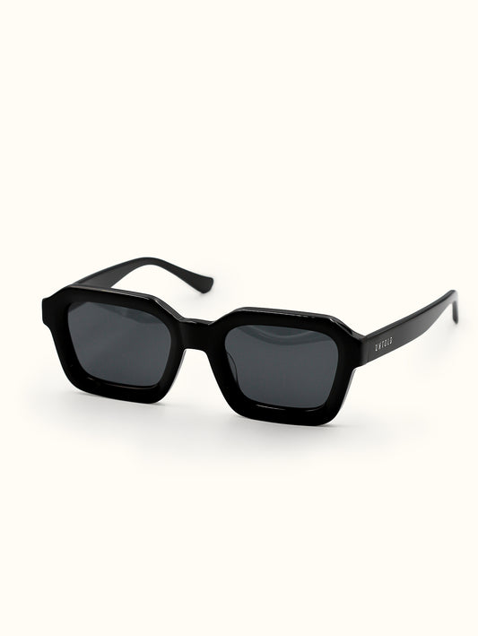 Cannes Black