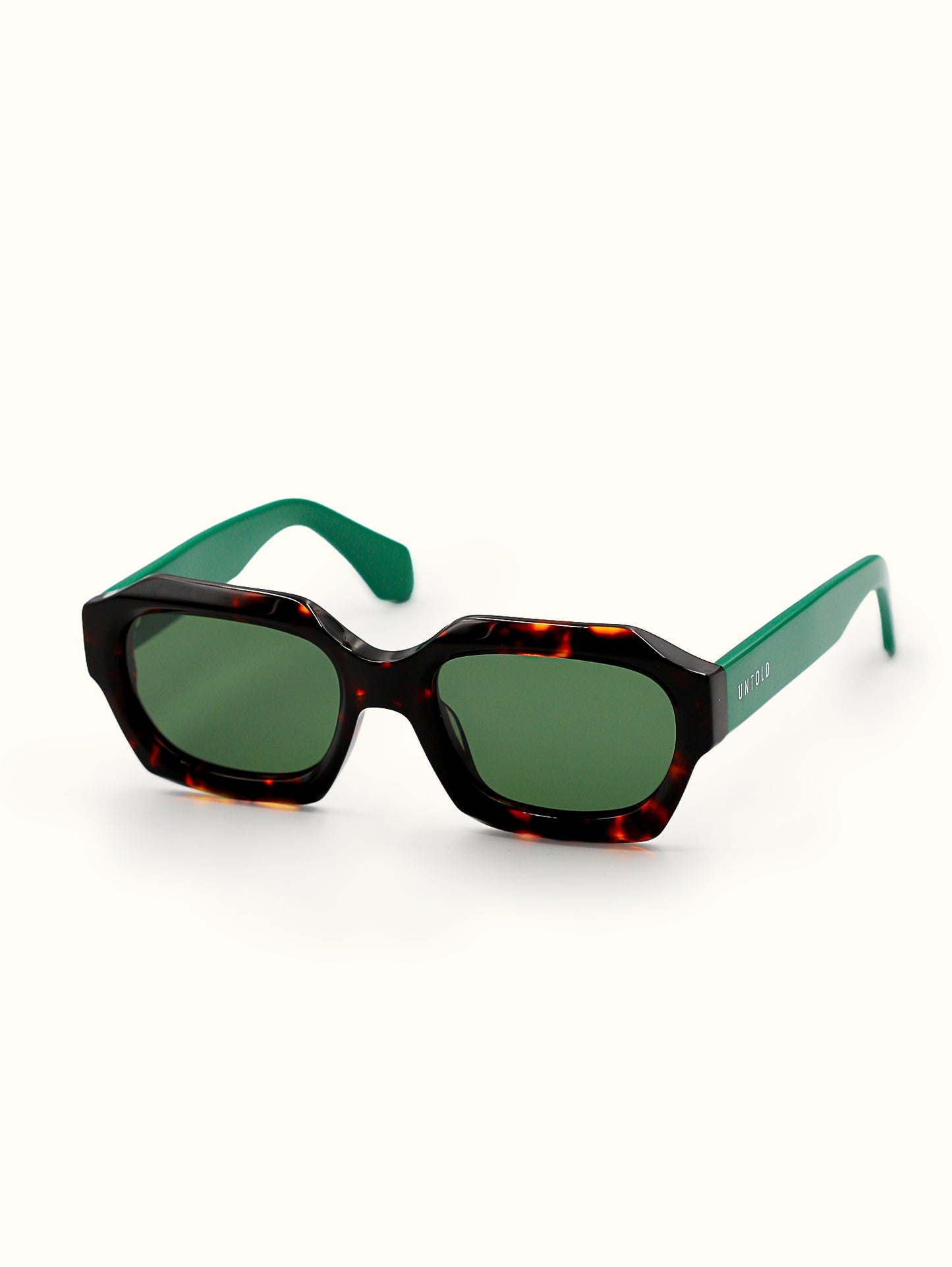 lentes de sol cosmo tigris green untold
