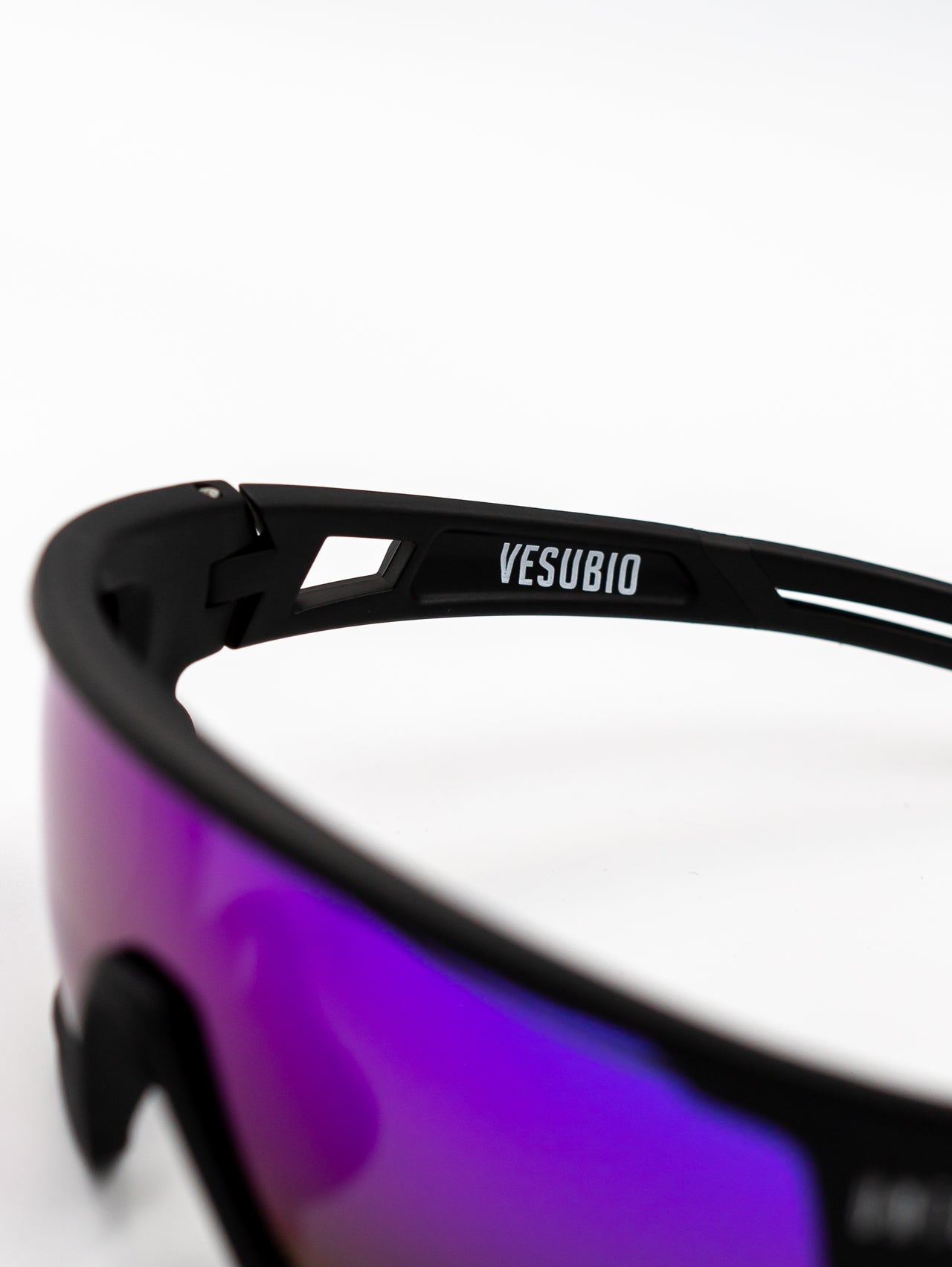 Vesubio Black Purple