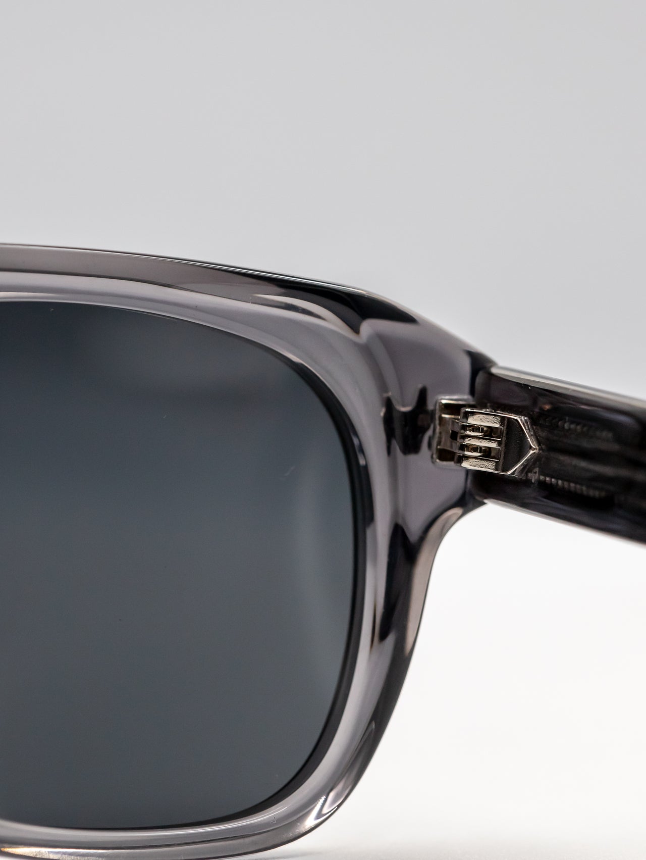 Sky Clear Grey
