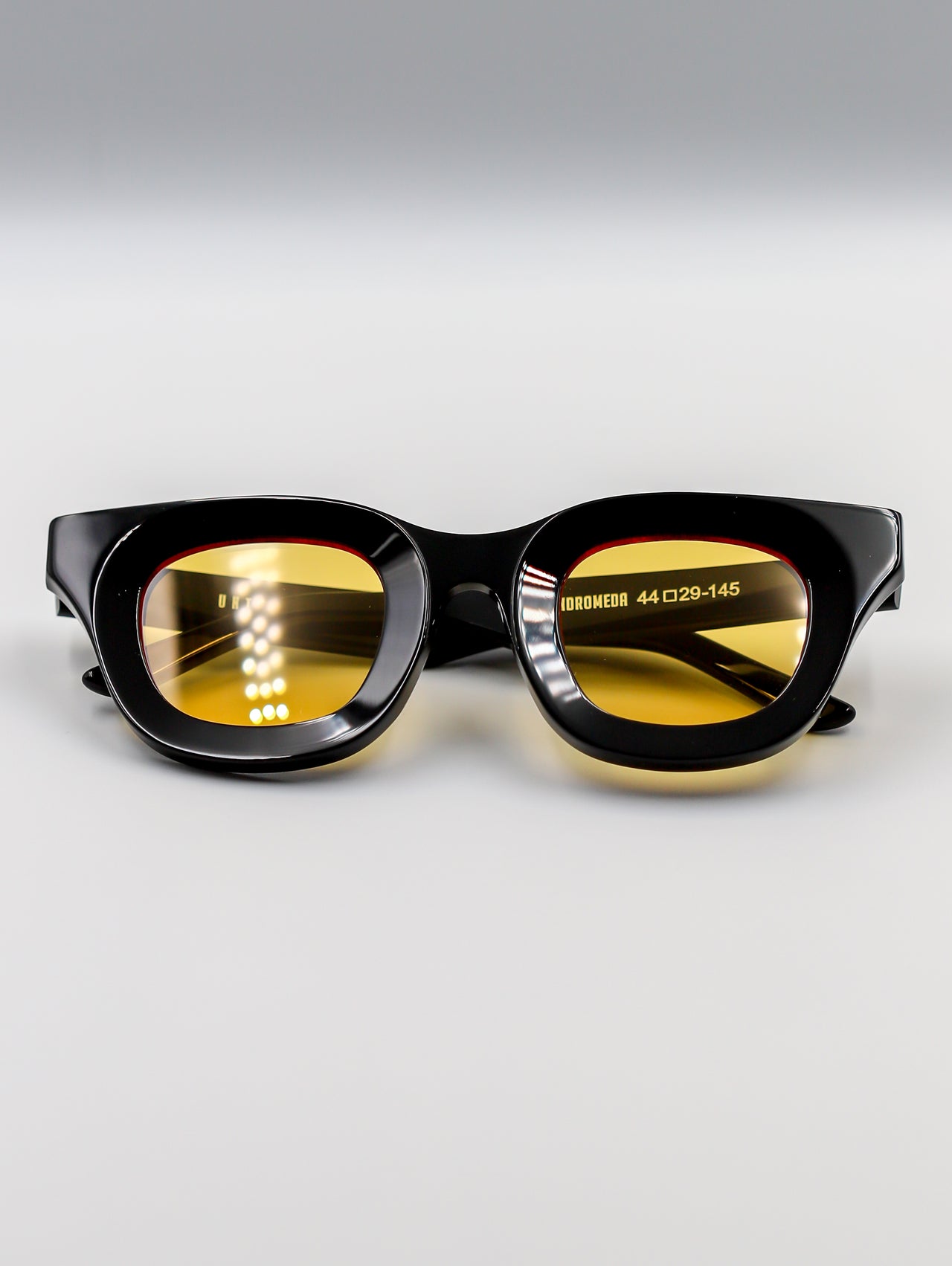 Andromeda Black and Yellow