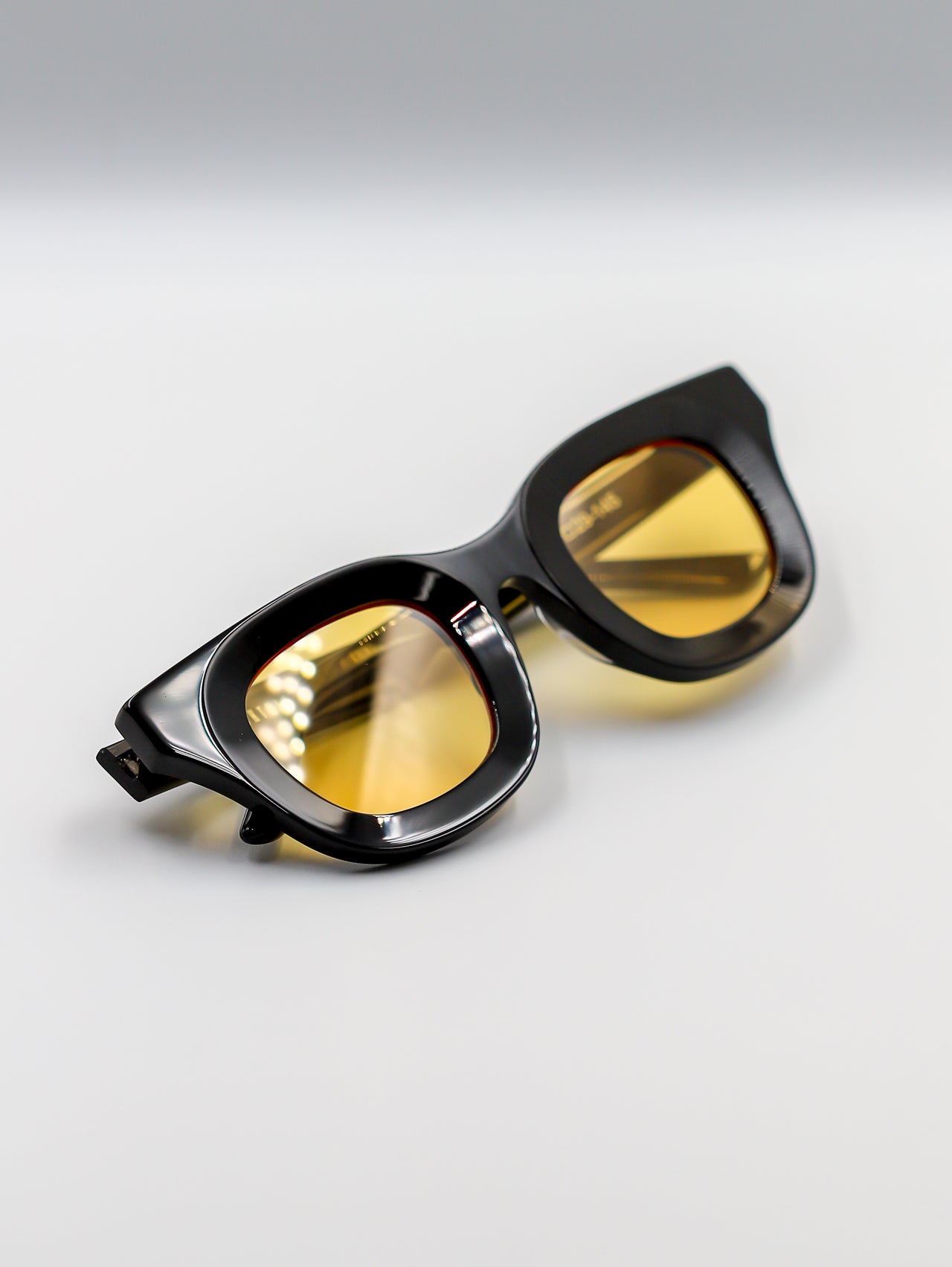 Andromeda Black and Yellow