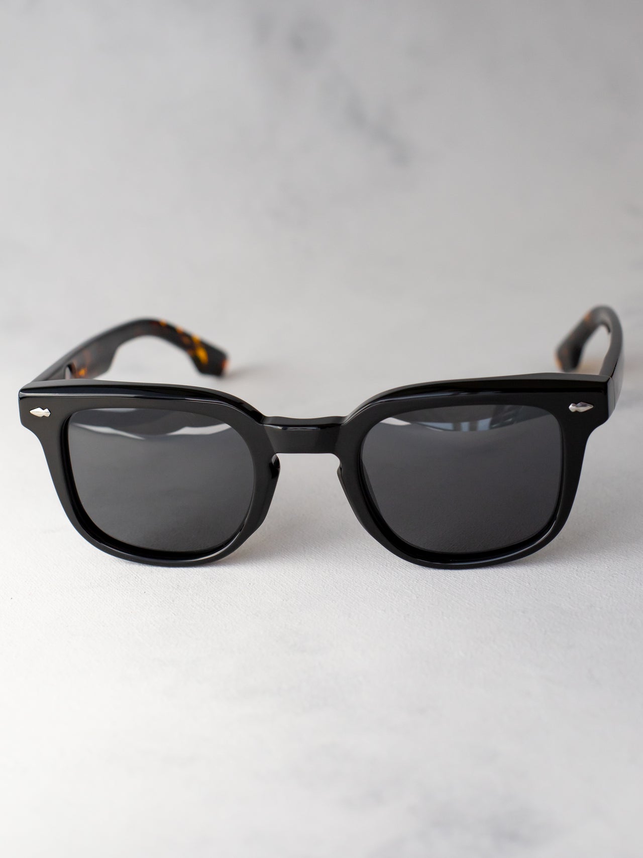 Apolo Tigris / Black