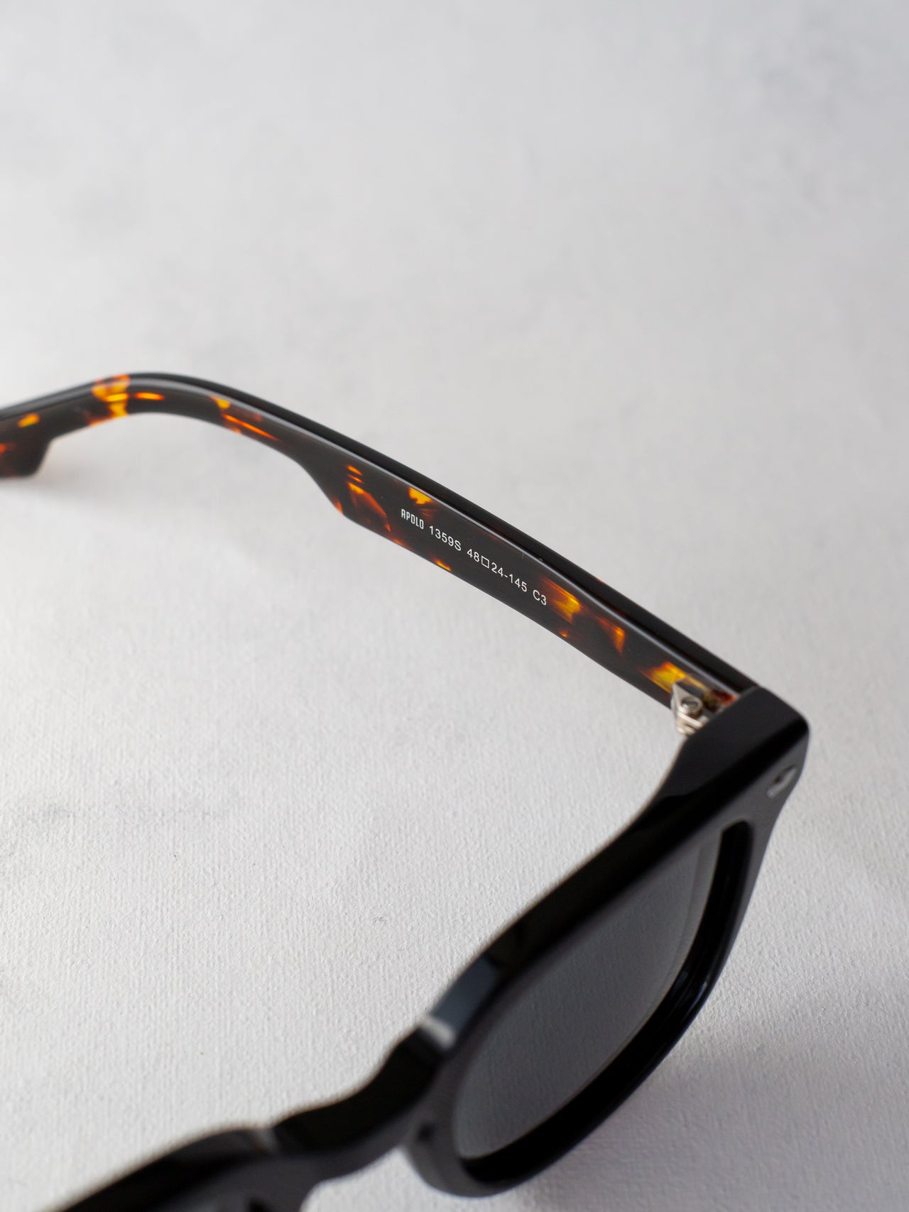 Apolo Tigris / Black