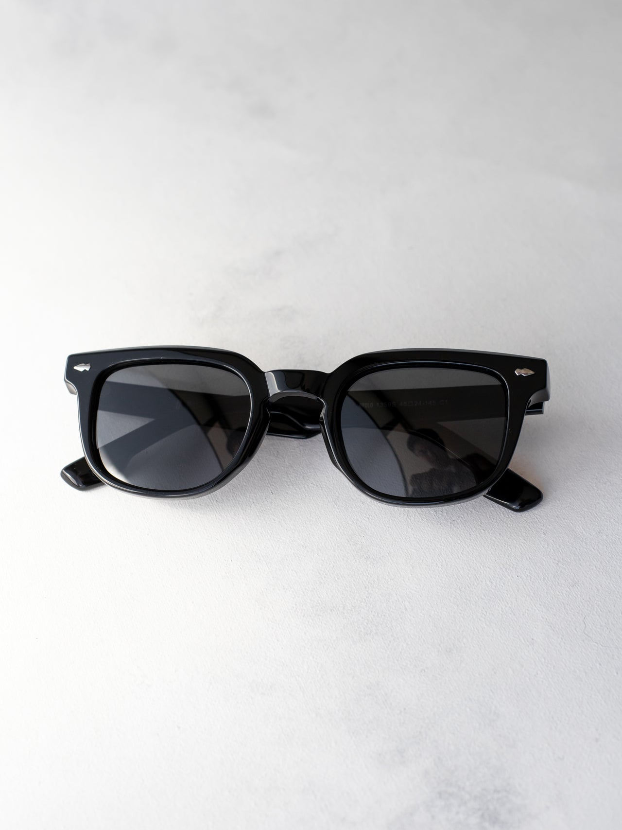 Apolo Black