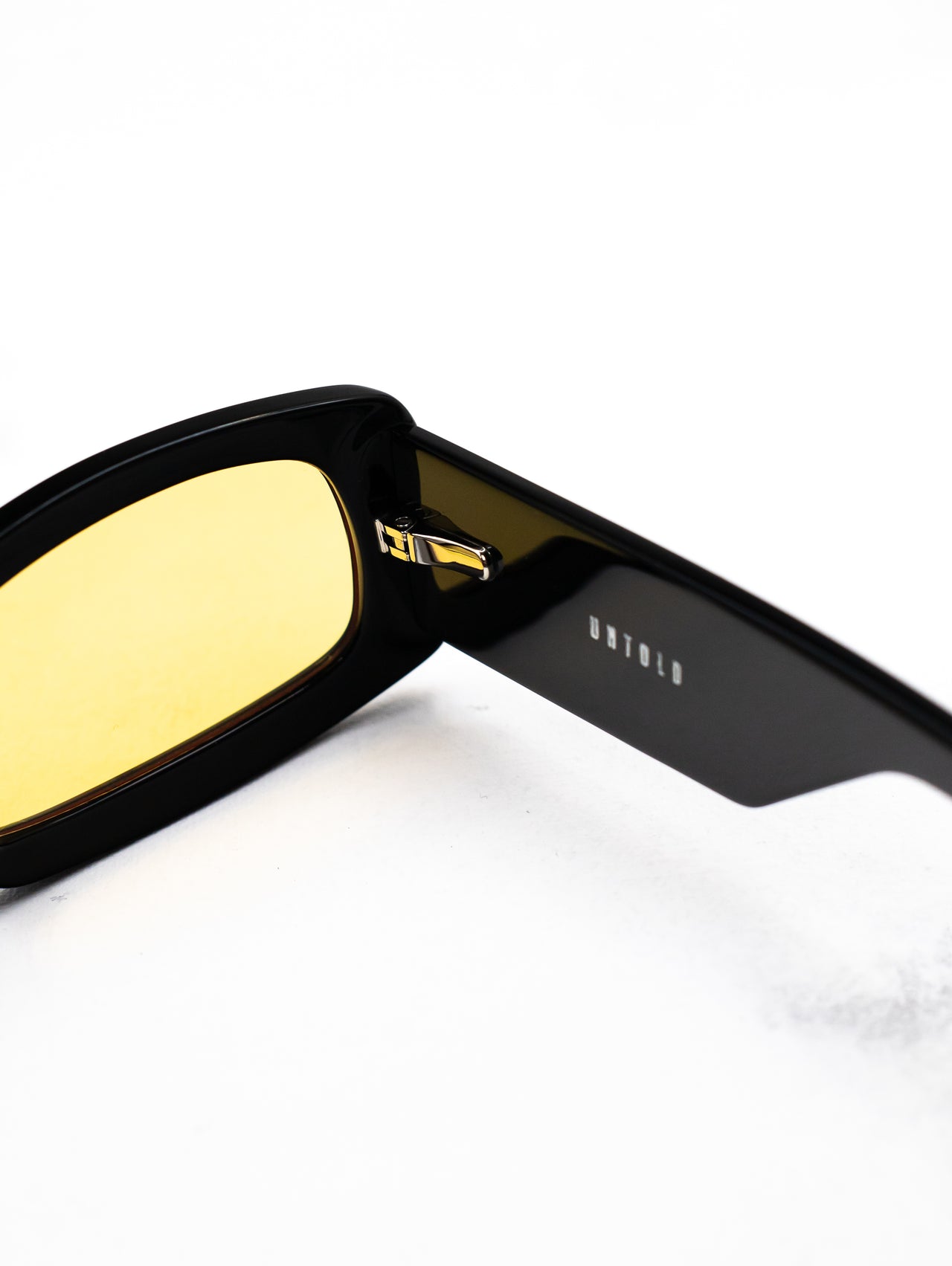 Gemini Black and Yellow