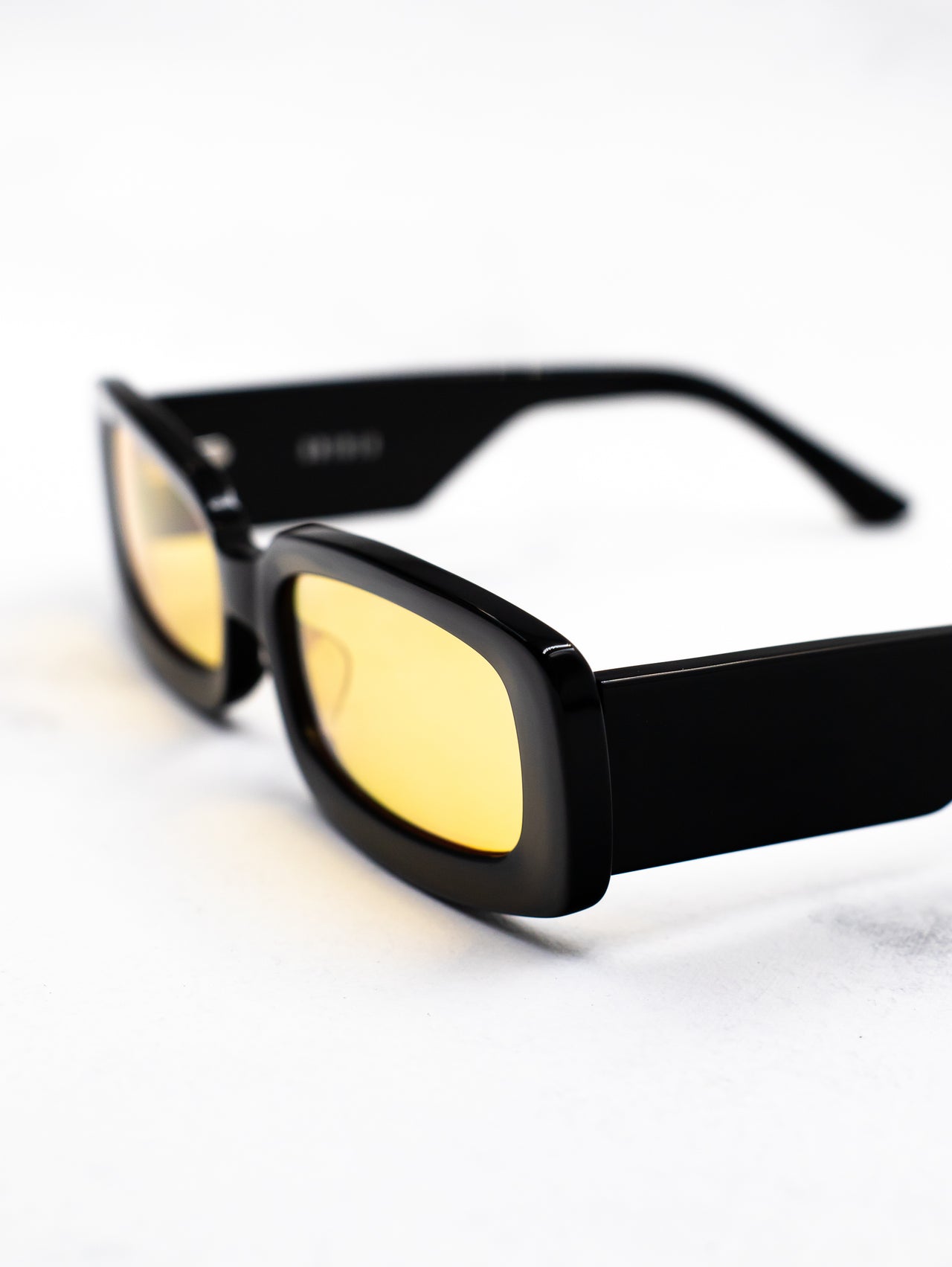 Gemini Black and Yellow