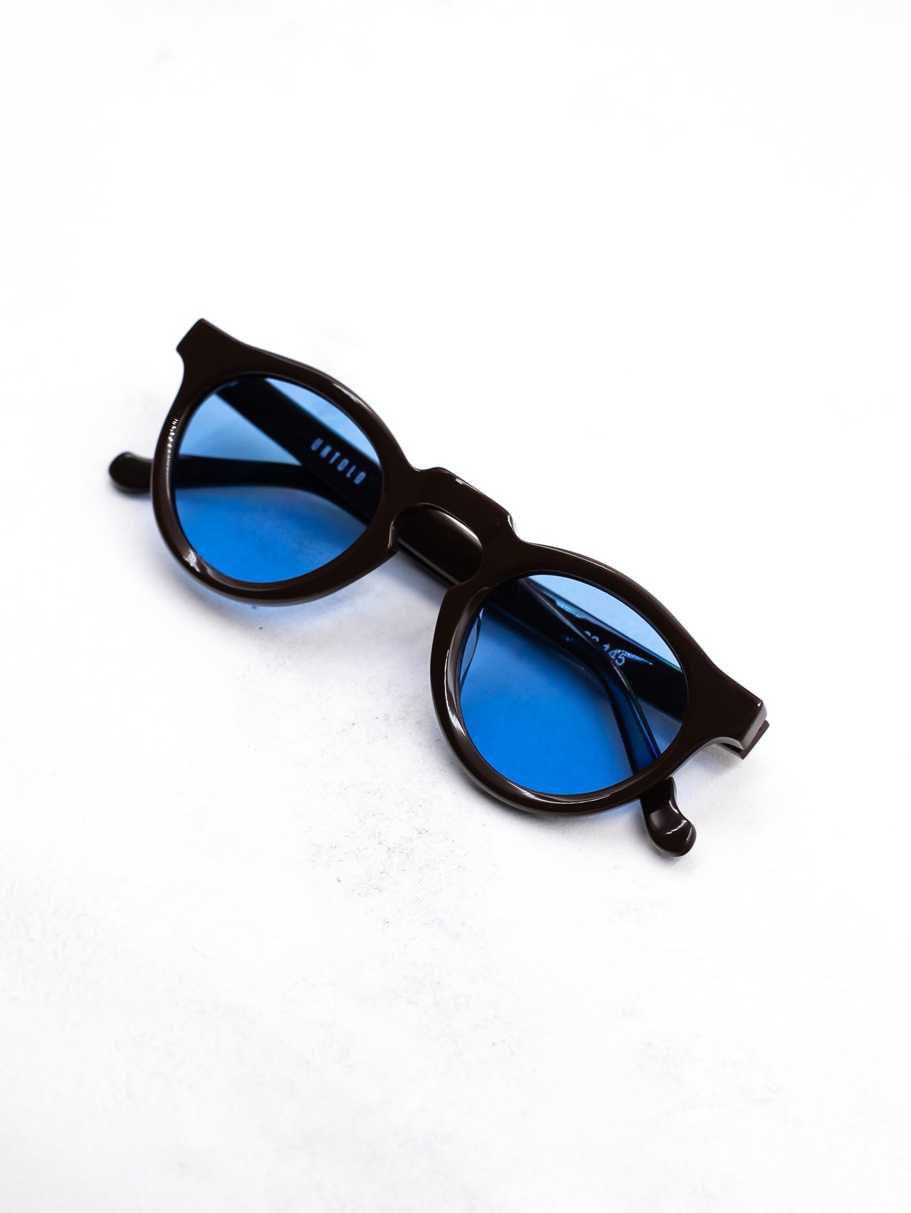 Ara Brown and Blue